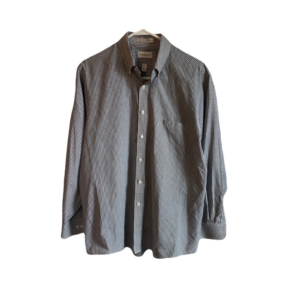 Van Heusen Black and White Gingham Shirt.  16 1/2 Neck.  32/33 Sleeves. Large.